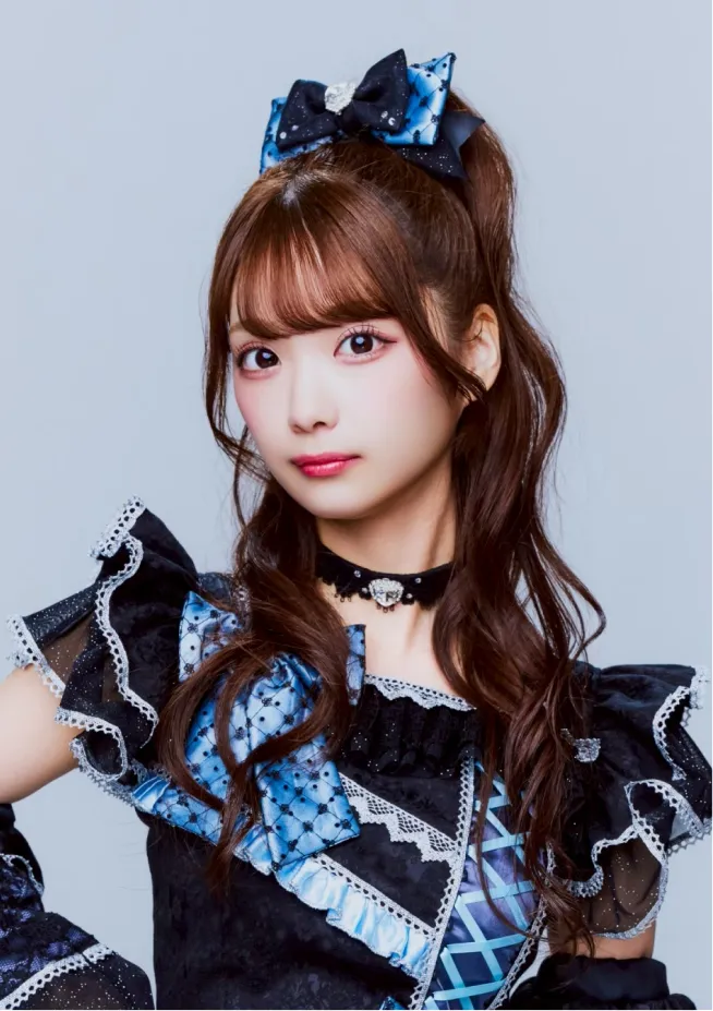 山下 彩耶